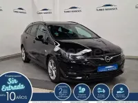 Usado Opel Astra Ultimate 145 CV (106 kW) 2021 Negro Familiar