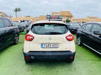 Usado Renault Captur Life 90 HP (66 kW) 2014 Bege SUV
