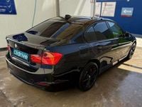 Usado BMW 318 143 CV (105 kW) 2014 Negro Berlina