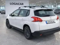 Usado Peugeot 2008 Active 92 CV (67 kW) 2014 Blanco SUV