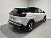 Usado Peugeot 3008 Allure 120 CV (88 kW) 2019 Blanco Monovolumen