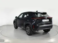 Usado Toyota Yaris Cross Active 116 CV (85 kW) 2023 Negro SUV