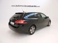 Usado Peugeot 308 SW Style 120 CV (88 kW) 2017 Negro Familiar