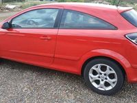 usado Opel Astra GTC 1.9CDTi Cosmo