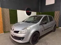Usado Renault Clio II 100 CV (73 kW) 2008 Gris / plata Berlina