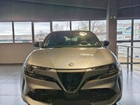 Nuevo Alfa Romeo Junior Edizione Speciale 145 CV (106 kW) 2025 Gris / plata SUV