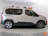 Begagnad Peugeot Rifter Allure 130 HK (95 kW) 2019 Vit Minibuss