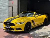Usado Ford Mustang 314 CV (230 kW) 2017 Amarillo Descapotable