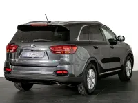 Usado Kia Sorento 200 CV (147 kW) 2018 Gris / plata SUV