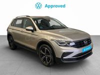 Usado VW Tiguan Life 150 CV (110 kW) 2024 Gris / plata SUV