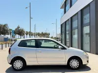 Usado VW Polo Edition 70 CV (51 kW) 2006 Gris / plata Utilitario