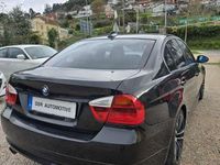Usado BMW 318 143 CV (105 kW) 2008 Negro Berlina