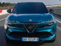 Nuevo Alfa Romeo Junior Edizione Speciale 147 CV (108 kW) 2026 Negro SUV