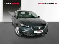 Käytetty Seat Leon Style 116 HP (85 kW) 2025 Harmaa Sedan