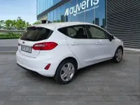 Usado Ford Fiesta Trend 75 CV (55 kW) 2020 Blanco Utilitario