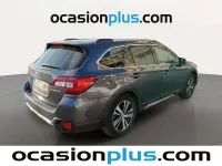 Usado Subaru Outback 175 CV (128 kW) 2019 Gris Familiar