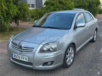 Usado Toyota Avensis Executive 147 CV (108 kW) 2006 Gris / plata Berlina