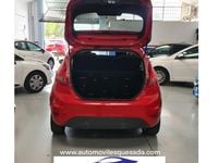 Usado Ford Fiesta Titanium 96 CV (70 kW) 2010 Rojo Utilitario