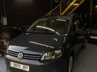 Usado VW Touran Advance 105 CV (77 kW) 2015 Gris Monovolumen