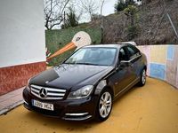 Usado Mercedes C200 Avantgarde 136 CV (100 kW) 2012 Negro Berlina