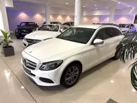 Usado Mercedes C250 Avantgarde 204 CV (150 kW) 2015 Blanco Familiar