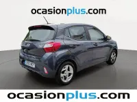 Usado Hyundai i10 67 CV (49 kW) 2023 Gris Utilitario