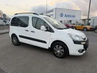 Usado Citroën Berlingo Seduction 114 CV (83 kW) 2015 Blanco Monovolumen