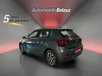 Usado VW Polo Life 95 CV (69 kW) 2023 Gris Utilitario