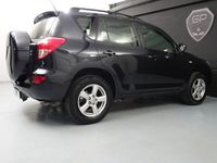 Begagnad Toyota RAV4 Executive 152 HK (111 kW) 2007 Grå SUV