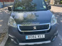 Usado Peugeot Rifter Access 100 CV (73 kW) 2018 Gris / plata Monovolumen