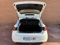 Usado Renault Clio V Business 85 CV (62 kW) 2021 Blanco Berlina