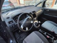 Usado Ford C-MAX Ghia 109 CV (80 kW) 2007 Gris / plata Monovolumen