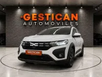 Usado Dacia Jogger Extreme 110 CV (80 kW) 2024 Blanco Monovolumen