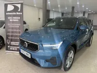 Usado Volvo XC40 Core 163 CV (119 kW) 2023 Azul SUV