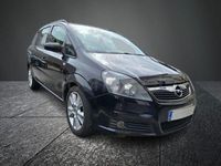 Usado Opel Zafira Enjoy 120 CV (88 kW) 2006 Negro Monovolumen