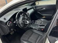 Usado Mercedes CLA220 Shooting Brake AMG line 177 CV (130 kW) 2015 Blanco Familiar