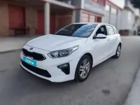 Usado Kia Ceed 101 CV (74 kW) 2021 Blanco Utilitario