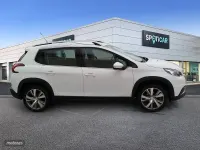 Usado Peugeot 2008 Allure 110 CV (80 kW) 2018 Blanco SUV