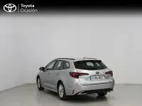 Usado Toyota Corolla Active 140 CV (102 kW) 2025 Gris Familiar