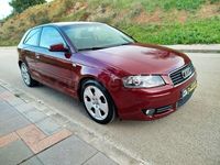 Usado Audi A3 Ambition 105 CV (77 kW) 2005 Granate Utilitario