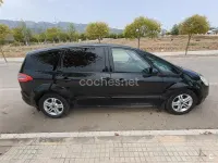 Usado Ford S-MAX Trend 140 CV (102 kW) 2010 Negro Monovolumen