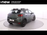 Usado Dacia Sandero Extreme 101 CV (74 kW) 2023 Verde Utilitario