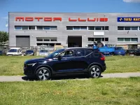 Usado Volvo XC40 Core 211 HP (155 kW) 2023 Preto SUV