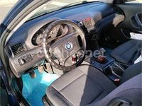 Usado BMW 318 115 CV (84 kW) 2004 Azul Berlina