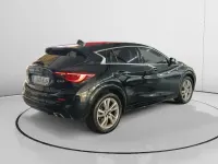 Usado Infiniti Q30 109 CV (80 kW) 2018 Negro Utilitario