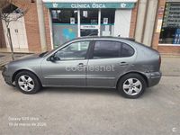 Usado Seat Leon Stella 110 CV (80 kW) 2004 Azul Utilitario
