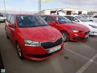 Usado Skoda Fabia 75 CV (55 kW) 2019 Rojo Utilitario