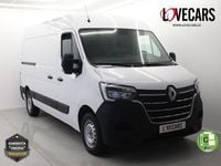 Usado Renault Master 135 CV (99 kW) 2023 Blanco Berlina