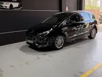 Usado Ford S-MAX Vignale 190 CV (139 kW) 2023 Negro Monovolumen