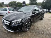Usado Mercedes GLA200 AMG line 136 CV (100 kW) 2017 Negro SUV